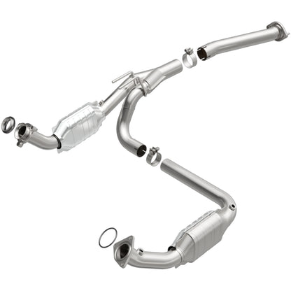 MagnaFlow Direct Fit Catalytic Converter Chevy Express 4.3L/5.4L