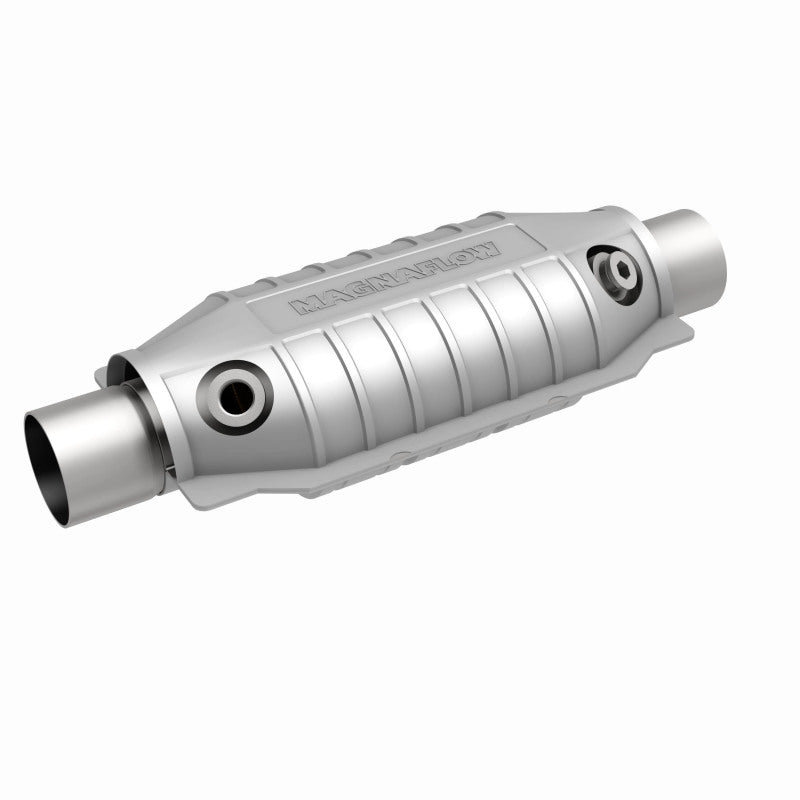 MagnaFlow Universal Catalytic Converter 2.5 Dual O2 Boss