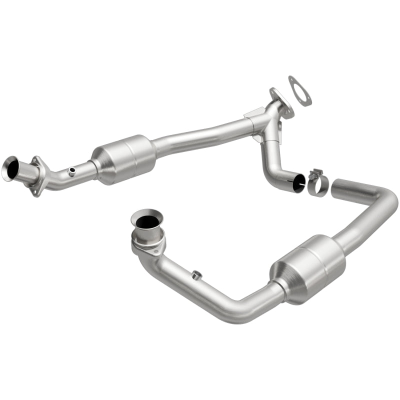 MagnaFlow Direct Fit Catalytic Converter 00-03 Ford E150 5.4L