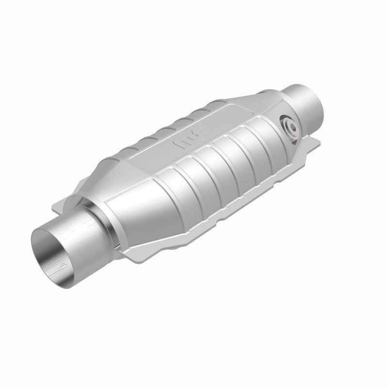 MagnaFlow Universal Catalytic Converter 2.25inch w/ single O2