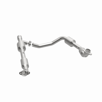 MagnaFlow Direct Fit Catalytic Converter 05-06 Ford E-350 Super Duty 5.4L