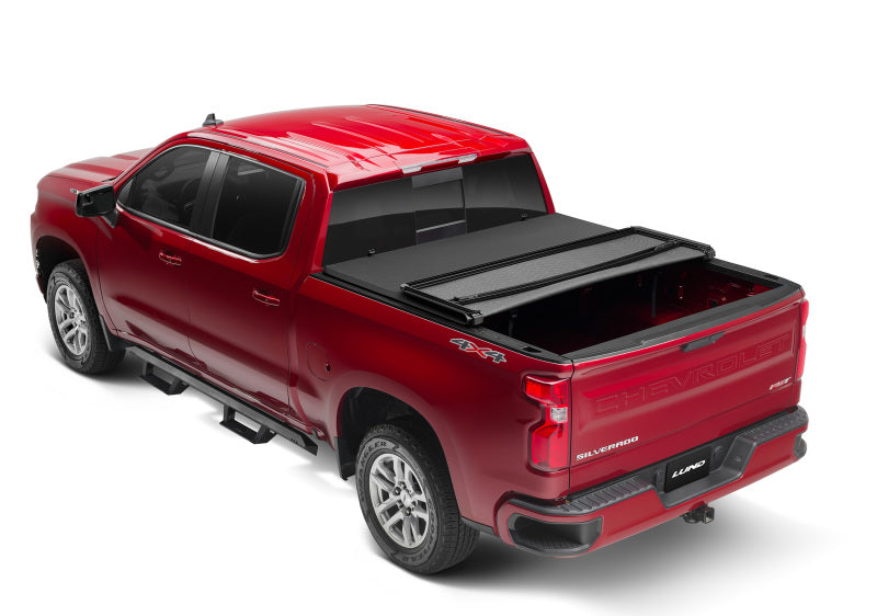 Lund 19-23 Chevrolet Silverado 1500 6.5ft Bed Genesis Elite Tri-Fold Tonneau - Black