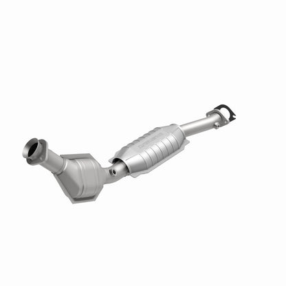 MagnaFlow Direct Fit Catalytic Converter 96-00 Crown Vic 4.6L OEM