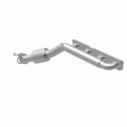 MagnaFlow Direct Fit Catalytic Converter Infiniti/Nissan Truck 8 5.6L P/S Manifold (49 State)