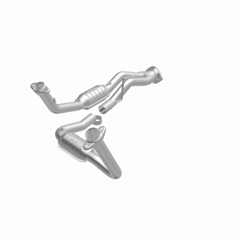 MagnaFlow Direct Fit Catalytic Converter 07-08 Jeep G/C OEM