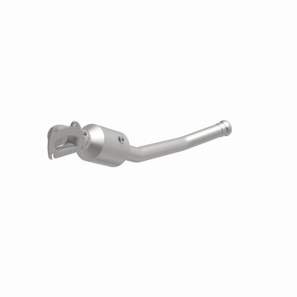MagnaFlow Direct Fit Catalytic Conv 13-18 Dodge Durango 3.6L V6 / 13-18 Jeep Grand Cherokee 3.6L V6