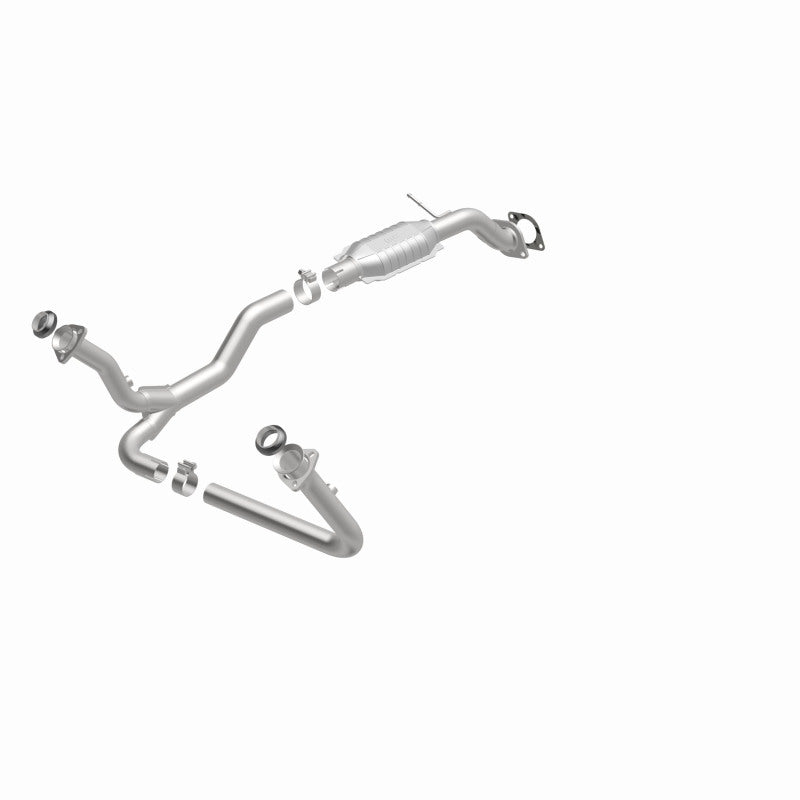 MagnaFlow Direct Fit Catalytic Converter 00-05 Blazer 4WD 4.3L