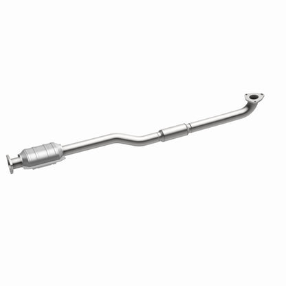 MagnaFlow Direct Fit Catalytic Converter 99-02 Daewoo Leganza 2.2L