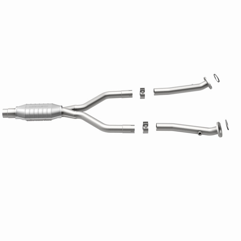 MagnaFlow Direct Fit Catalytic Converter 01-06 Lexus LS430 4.3L Rear