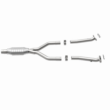 MagnaFlow Direct Fit Catalytic Converter 01-06 Lexus LS430 4.3L Rear