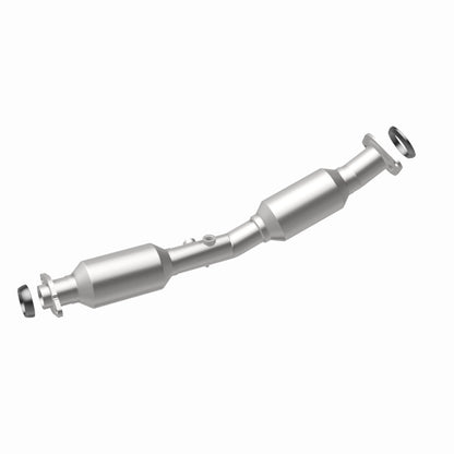 MagnaFlow Direct Fit Catalytic Converter OEM 2013-2017 Nissan Sentra Underbody
