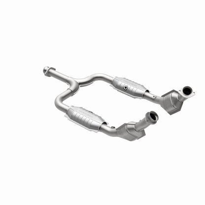 MagnaFlow Direct Fit Catalytic Converter 2003 Ford Mustang 3.8L