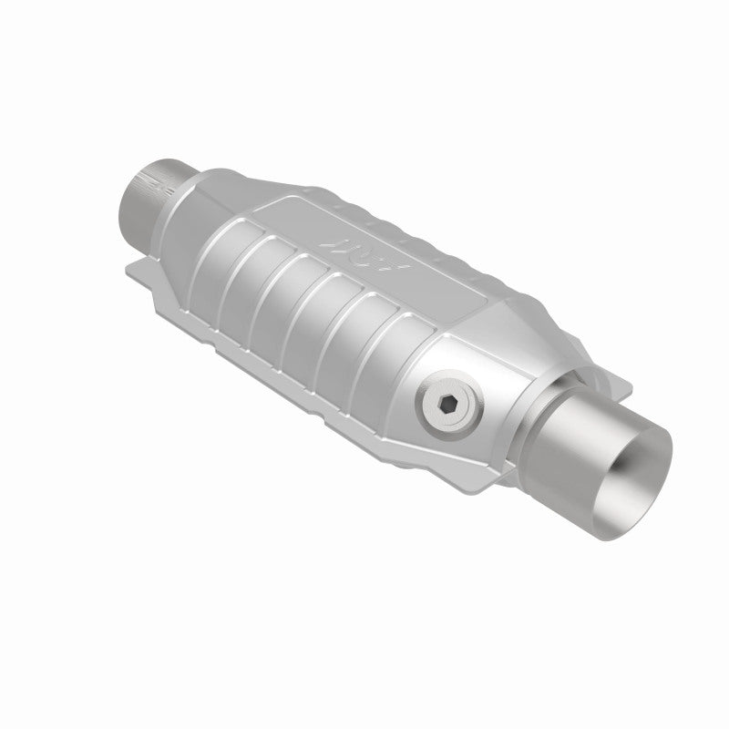 MagnaFlow Universal Catalytic Converter 2.25inch w/ single O2
