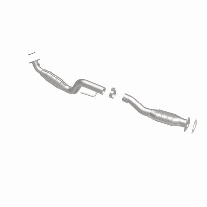 MagnaFlow Direct Fit Catalytic Converter 03-07 GM 2500/3500 Passenger Side
