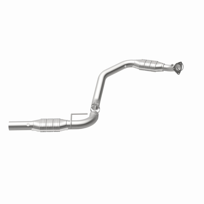 MagnaFlow Direct Fit Catalytic Converter 07-08 Express 2500 4.8L Driver Side