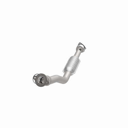 MagnaFlow Direct Fit Catalytic Converter Malibu 98-00 3.1L V6