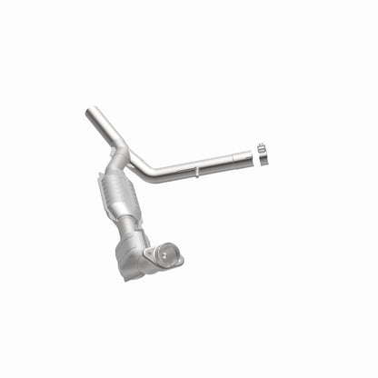 MagnaFlow Direct Fit Catalytic Converter 04-05 Ford F-150 5.4L P/S 2WD (Excl 04 Heritage Edition)
