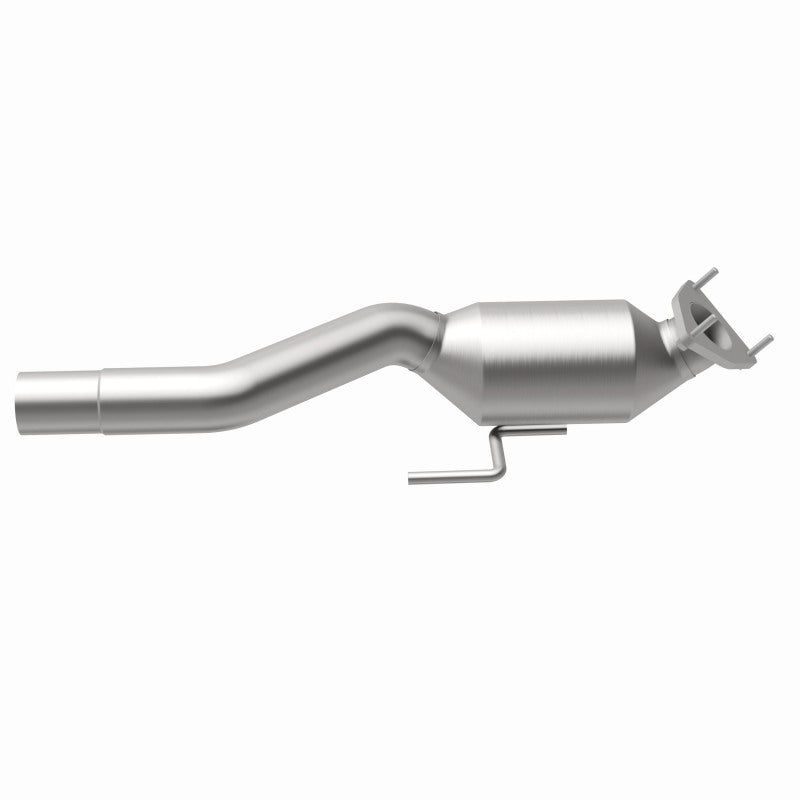 MagnaFlow Direct Fit Catalytic Converter 04-07 VW Touareg 4.2L Driver Side