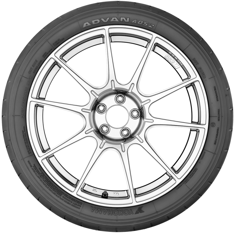 Yokohama Advan A052 Tire - 245/35ZR20 95Y