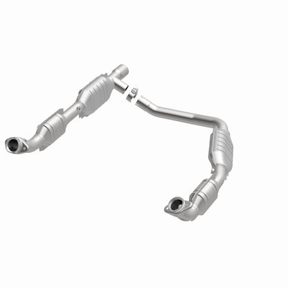 MagnaFlow Direct Fit Catalytic Converter Ford E350 Van 06 5.4L OEM