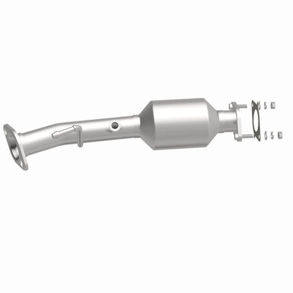 MagnaFlow California Direct Fit Catalytic Converter 13-15 Nissan NV200 2.0L