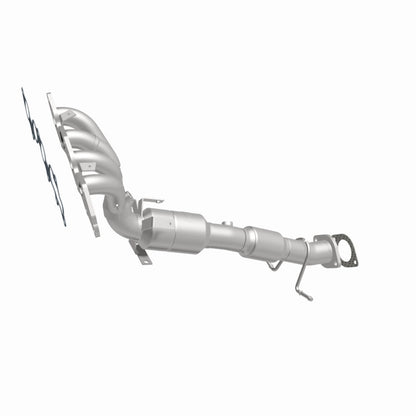 MagnaFlow Direct Fit Catalytic Converter 04-05 Mazda 3 2.3L Manifold