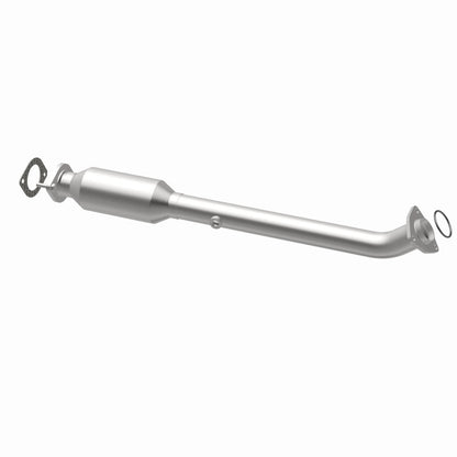 MagnaFlow Direct Fit Catalytic Converter 05-13 Nissan Frontier 2.5L