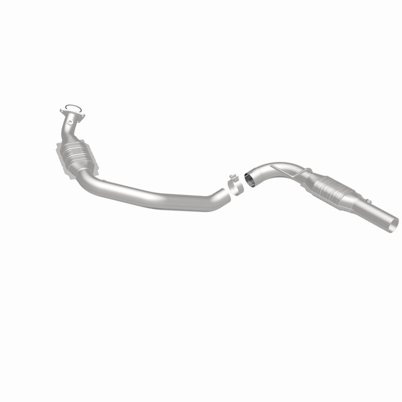 MagnaFlow Direct Fit Catalytic Converter 07-08 Express 2500 4.8L Driver Side