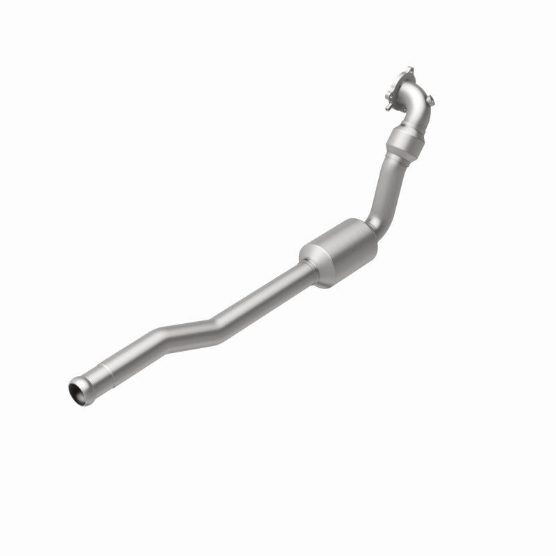MagnaFlow Direct Fit Catalytic Converter 01-04 Volvo C70 2.4L