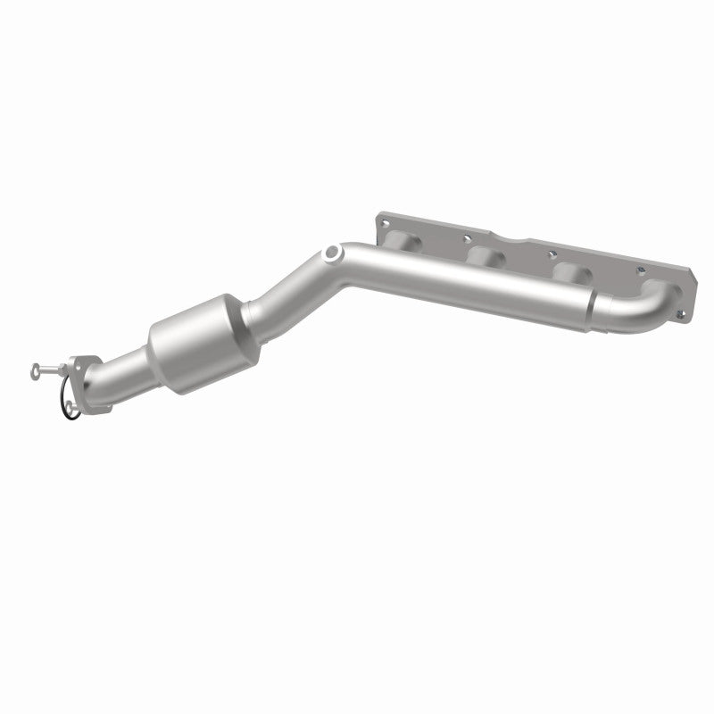 MagnaFlow Direct Fit Catalytic Converter Infiniti/Nissan Truck 8 5.6L P/S Manifold (49 State)