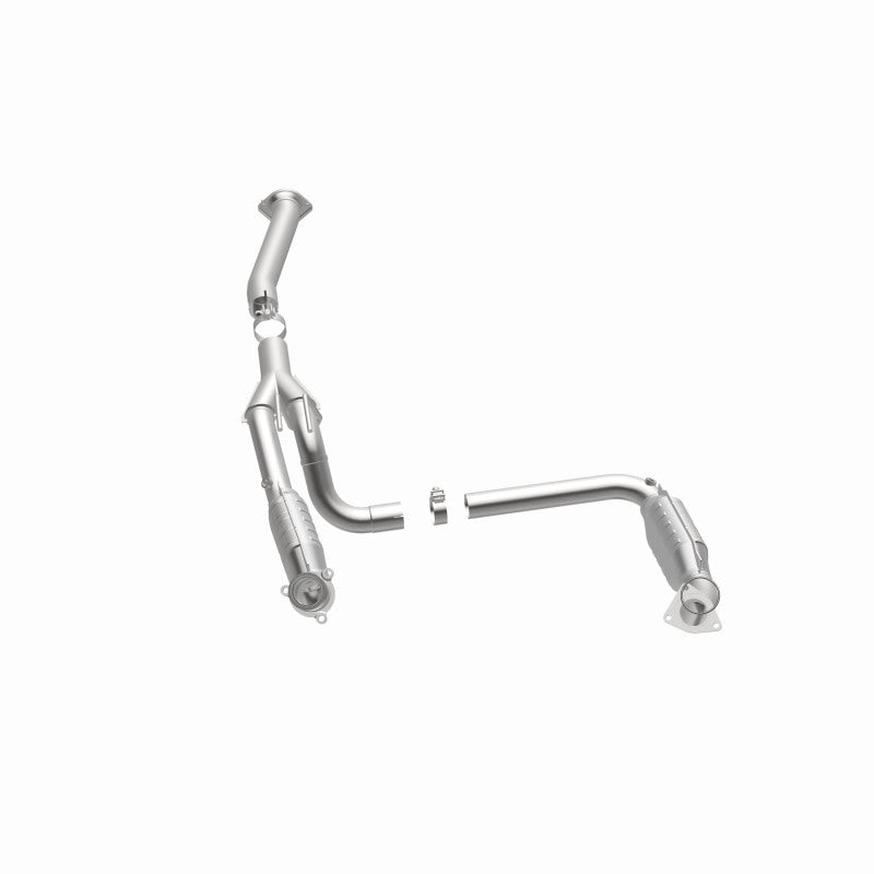MagnaFlow Direct Fit Catalytic Converter Chevy Express 4.3L/5.4L