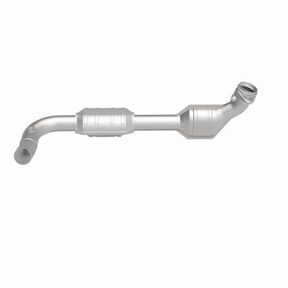 MagnaFlow Direct Fit Catalytic Converter 00-04 Ford E150 4.6L Driver Side