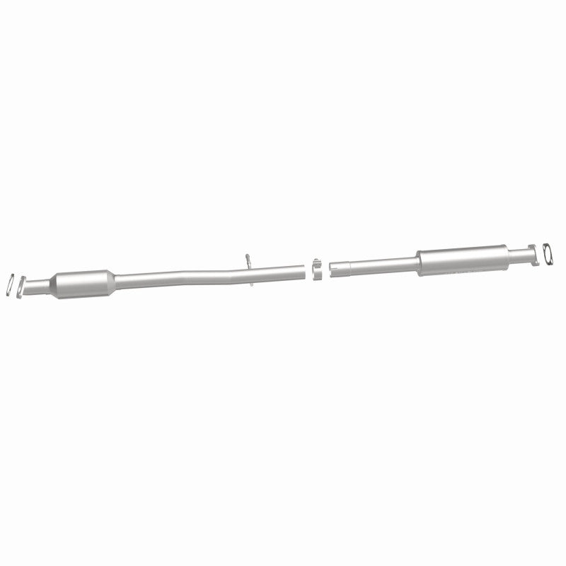 MagnaFlow Direct Fit Catalytic Converter OEM 14-15 Hyundai Tucson 2.0L Underbody