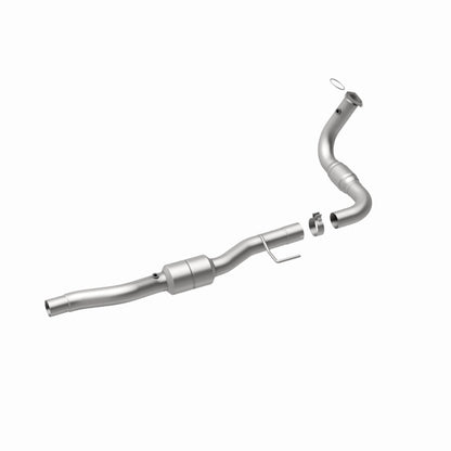 MagnaFlow Direct Fit Catalytic Converter 02-03 Avalanche 8.1 DS OEM