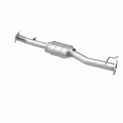 MagnaFlow Direct Fit Catalytic Converter 98-00 Toyota RAV4 2.0L