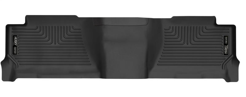 Husky Liners 2004-2006 Chevrolet Silverado 1500 Crew Cab Pickup WeatherBeater Rear Floor Mat (Black)