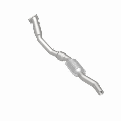 MagnaFlow Direct Fit Catalytic Converter 00-02 Audi A6 Quattro 2.7L