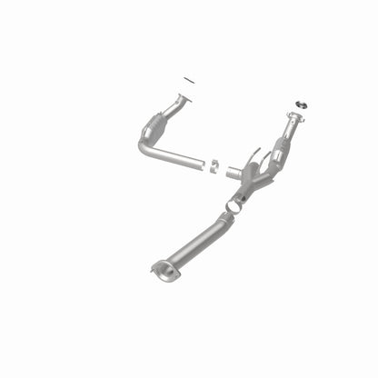 MagnaFlow Direct Fit Catalytic Converter Chevy Express 4.3L/5.4L