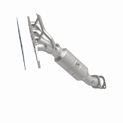 MagnaFlow Direct Fit Catalytic Converter 07 Ford Focus 2.0L Manifold **CA Emissions**