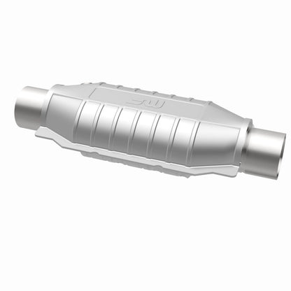 MagnaFlow Universal Catalytic Converter 2.25inch w/ single O2