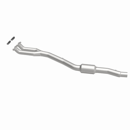 MagnaFlow Direct Fit Catalytic Converter 97-98 BMW 540i 4.4L / 740I 4.4L / 96-98 740IL 4.4L P/S