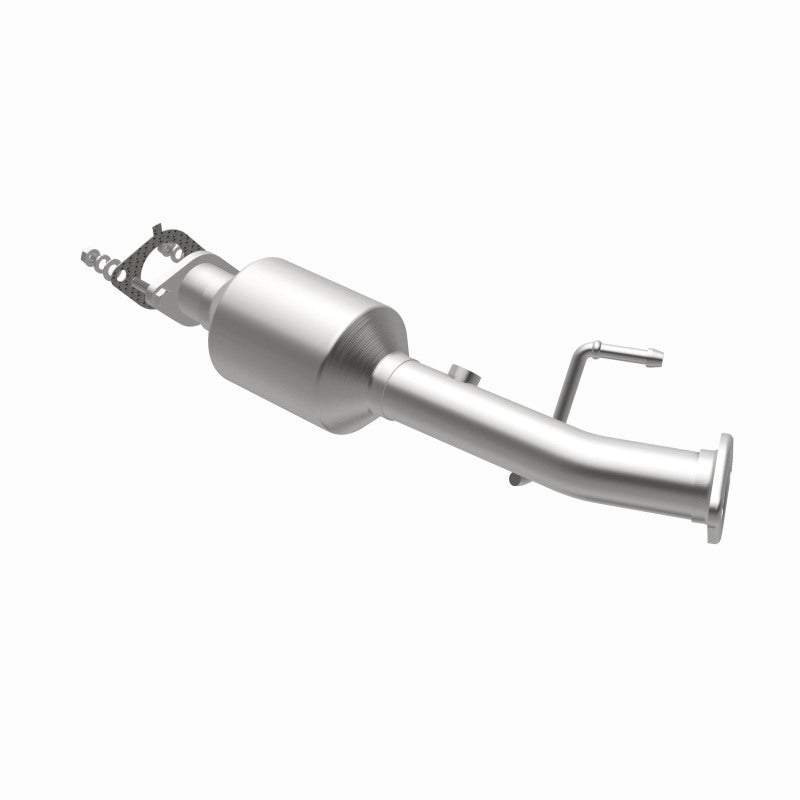 MagnaFlow California Direct Fit Catalytic Converter 13-15 Nissan NV200 2.0L