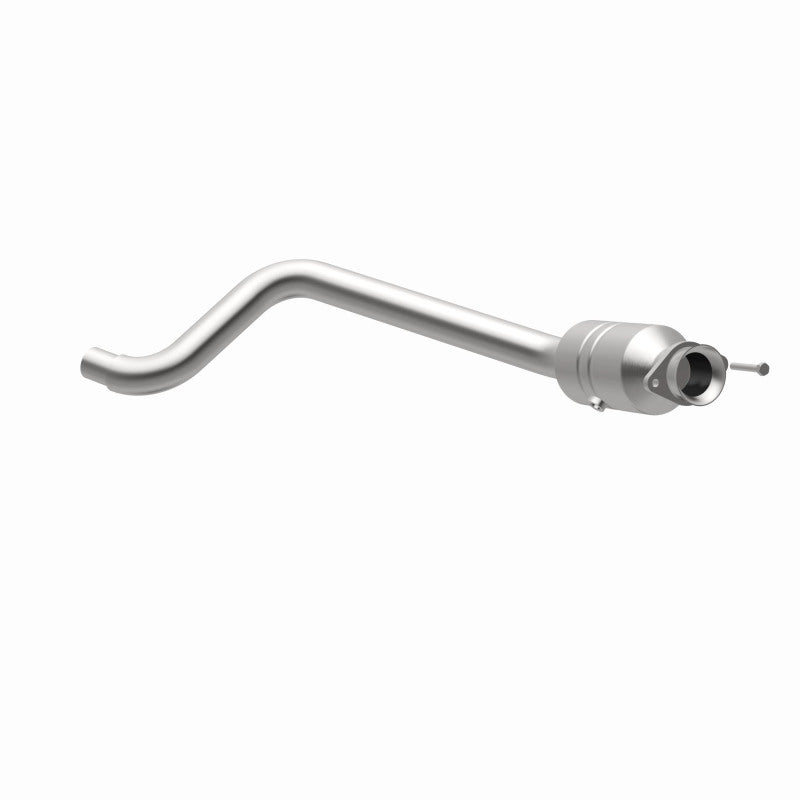 MagnaFlow Direct Fit Catalytic Converter 10-12 Jaguar XF 5.0L