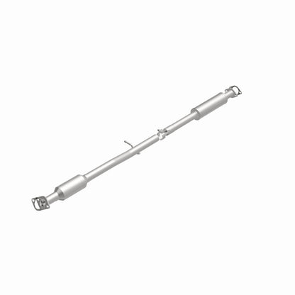 MagnaFlow Direct Fit Catalytic Converter OEM 14-15 Hyundai Tucson 2.0L Underbody