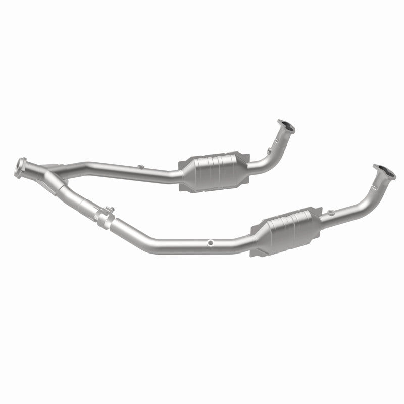 MagnaFlow Direct Fit Catalytic Converter 99-04 LR Discovery V8 OEM