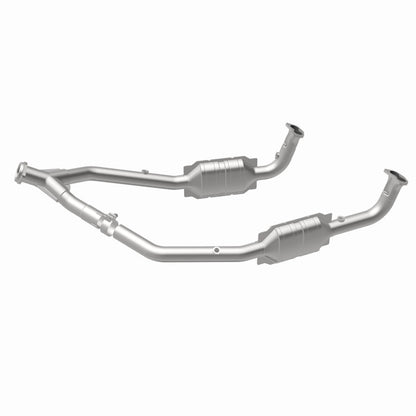 MagnaFlow Direct Fit Catalytic Converter 99-04 LR Discovery V8 OEM