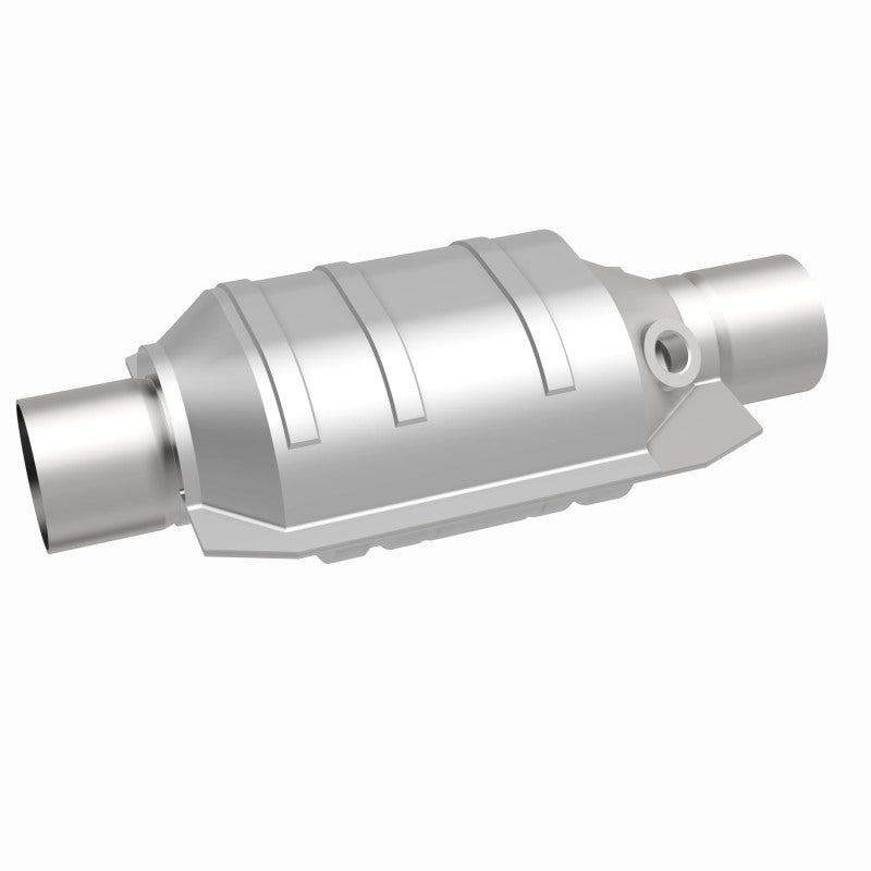 MagnaFlow Universal Catalytic Converter 2 W/Single O2 Boss